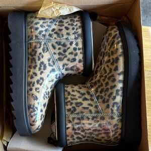 Koolaburra Cheetah Print Ankle Boots